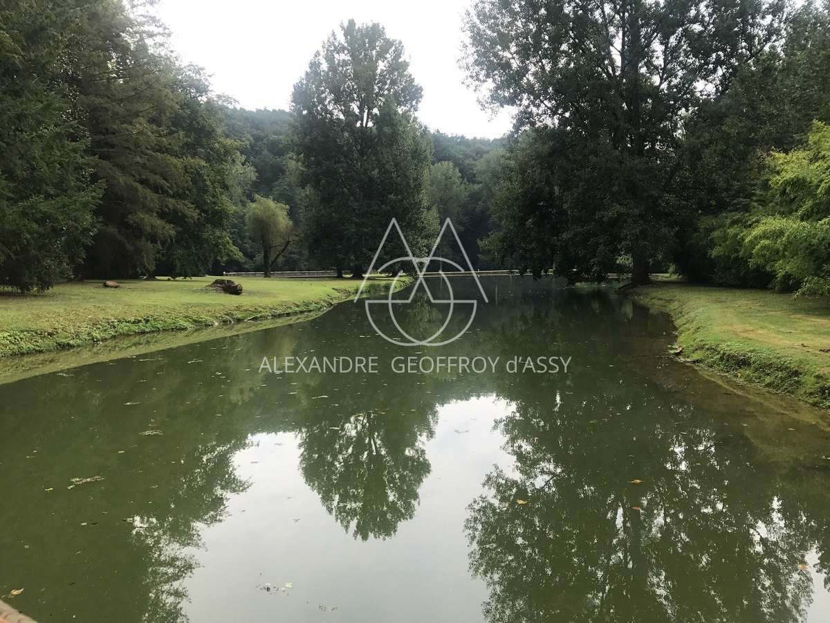 Château XIX° à vendre à 10 minutes du centre d'Angoulême