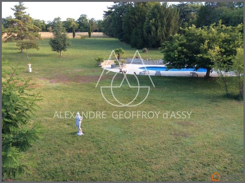 Château XIX° à vendre à 10 minutes du centre d'Angoulême