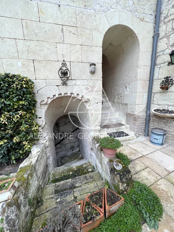 Château médiéval entièrement restauré