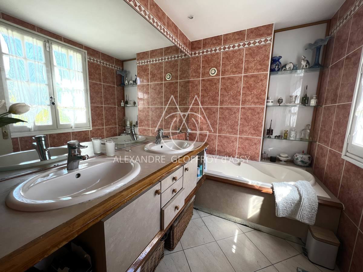 Sublime maison ancienne restaurée parc de 7hectares 