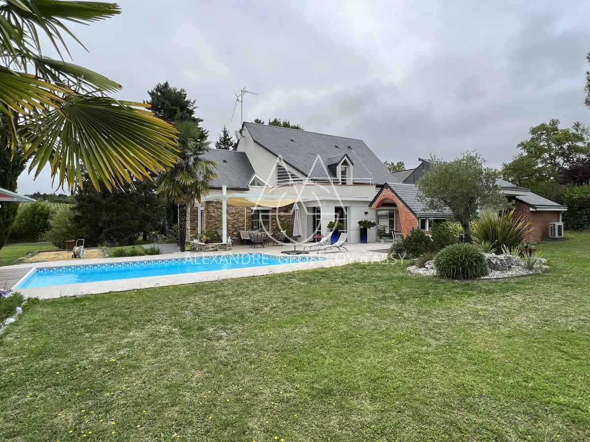 Maison Californienne 210 M² TOURS