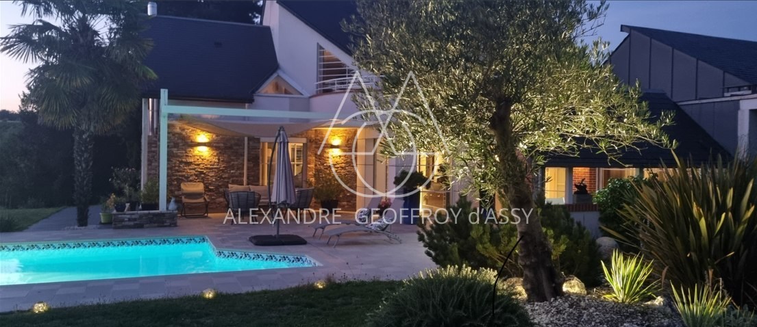 Maison Californienne 210 M² TOURS