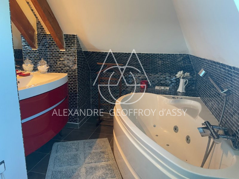 MAISON DE STANDING 360 M² SAINT AVERTIN
