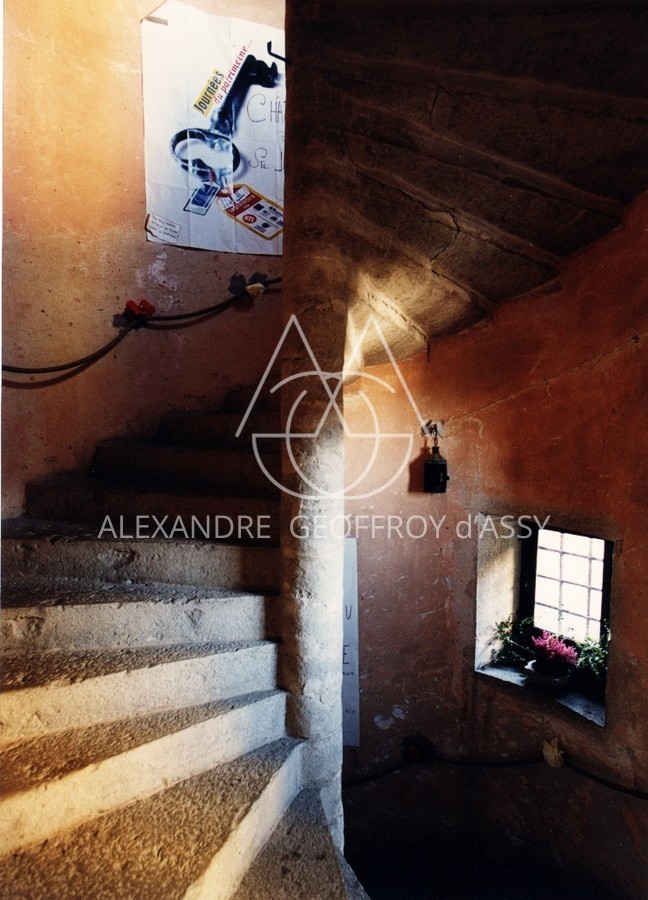 Forteresse (IMH) du XIIIème siècle Totalement rénovée