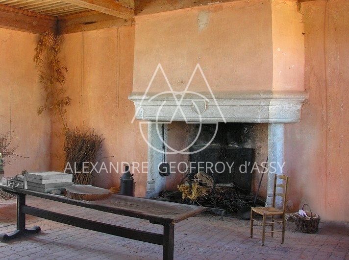 Forteresse (IMH) du XIIIème siècle Totalement rénovée