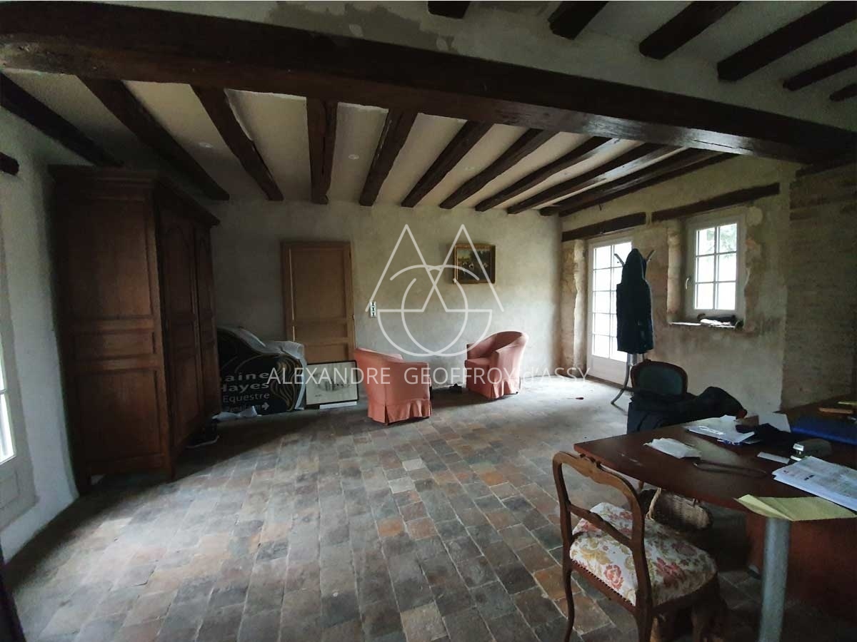 Chateau - 15 pièces - 1200m²