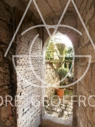 Exceptionnel Manoir XVIII° plein centre entre Bergerac et Marmande