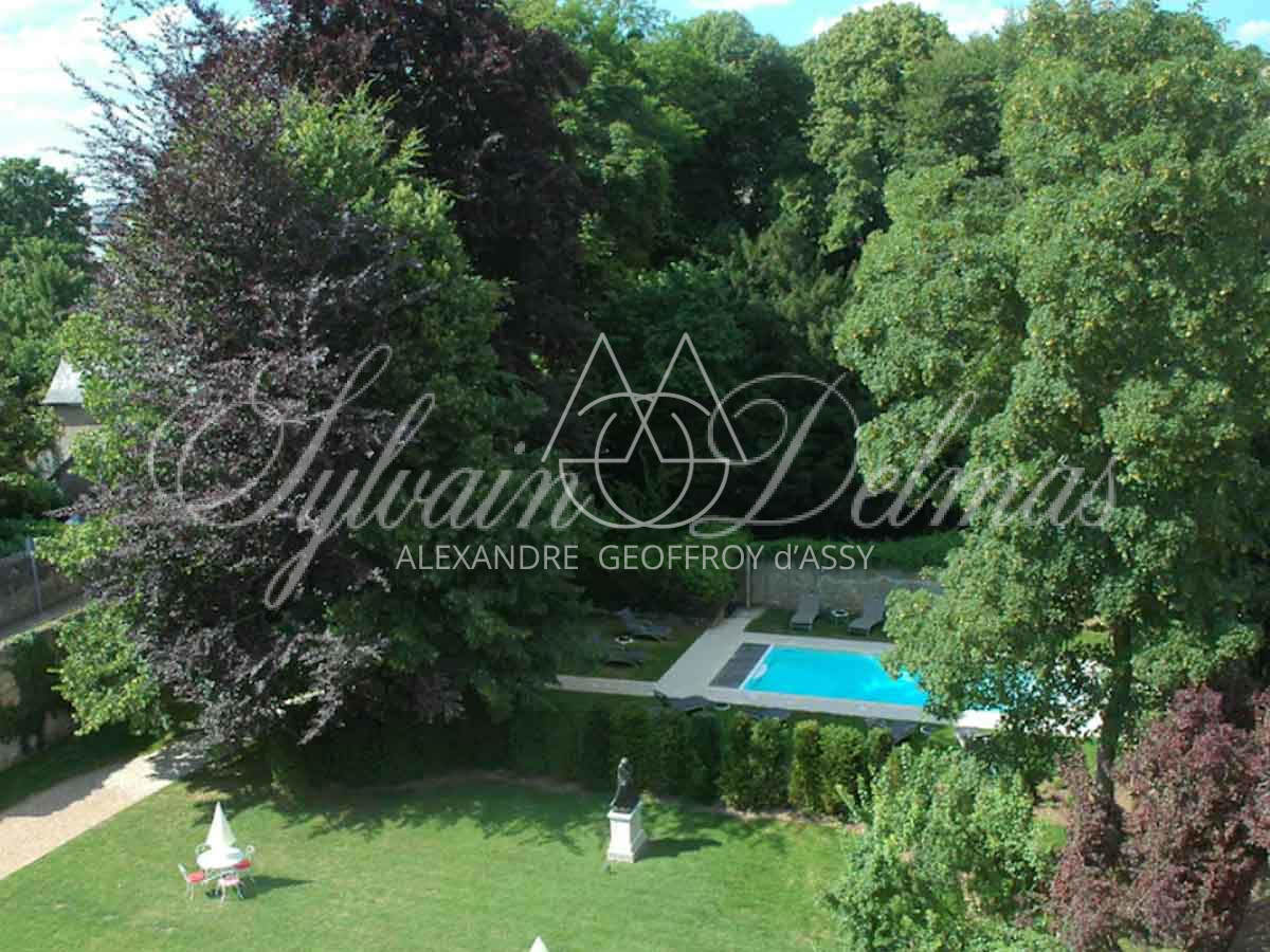 Chateau - 15 pièces - 790m²