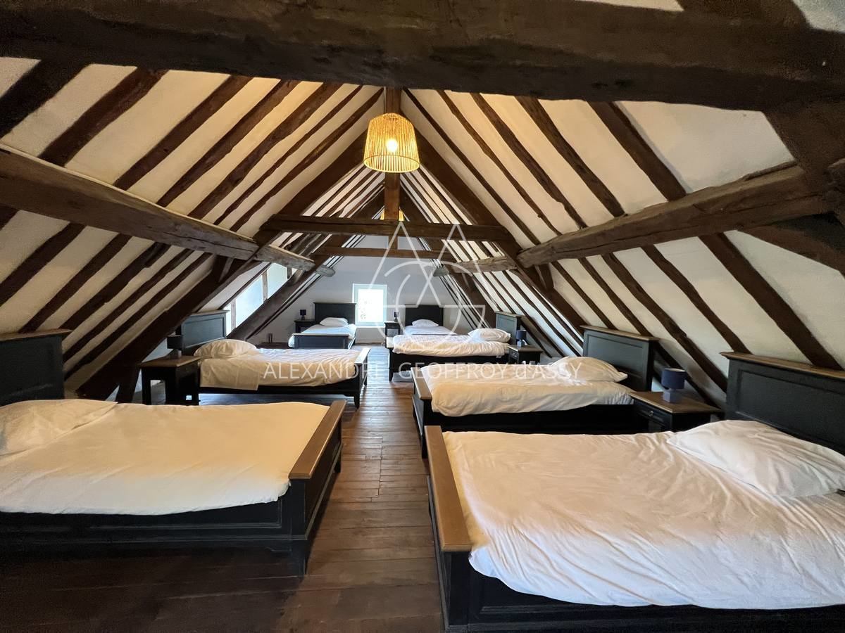  Un paradis sur terre et sur l'eau...  Moulin du XV° restauré