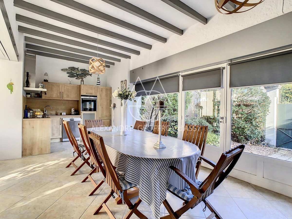 Manoir XIXème entièrement restauré