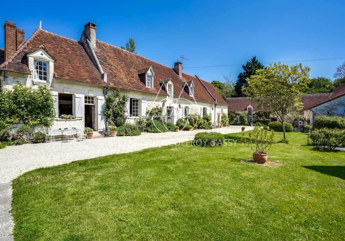 FABULEUX MANOIR DU XVème lieu d'événementiel et  mariage