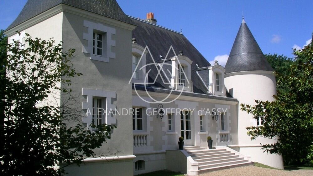 Château moderne, construit au XXème siècle