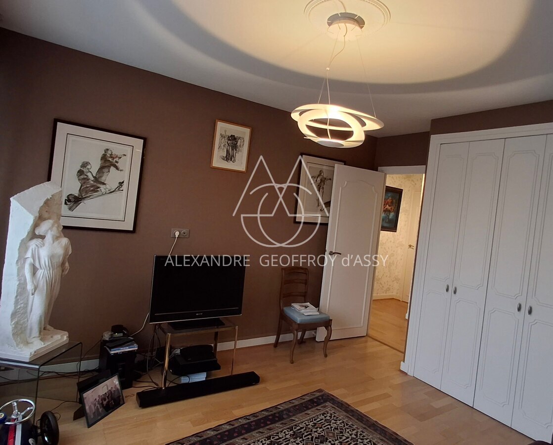 Superbe appartement de 150m2 ultra lumineux aux jardin des Prébendes à Tours