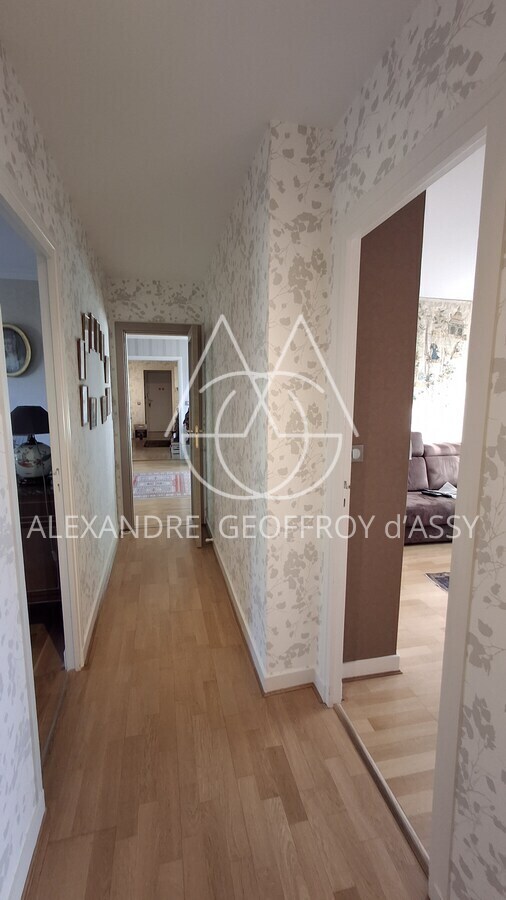 Superbe appartement de 150m2 ultra lumineux aux jardin des Prébendes à Tours