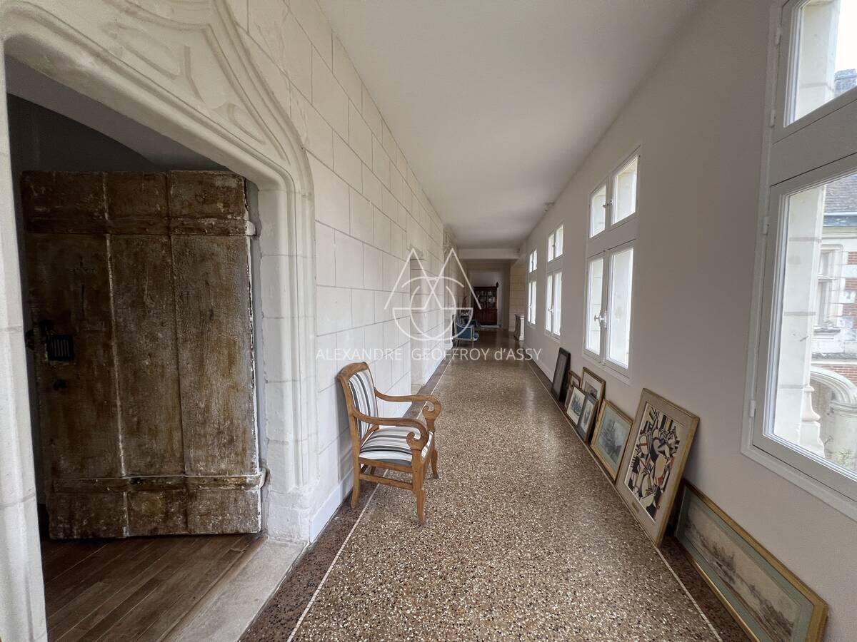 Château historique duXV et XVIII ème à 30 minutes de Tours ancienne demeure de LAFAYETTE