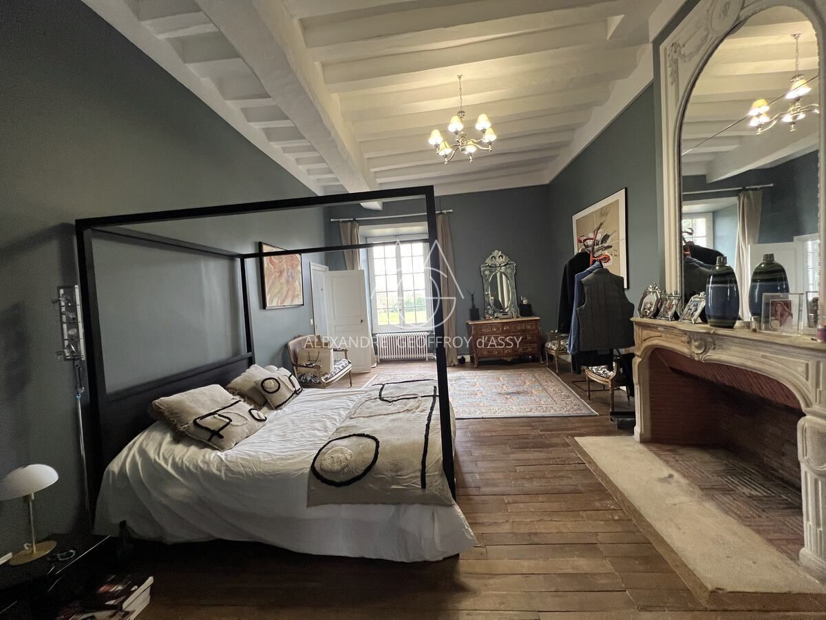 Château historique duXV et XVIII ème à 30 minutes de Tours ancienne demeure de LAFAYETTE