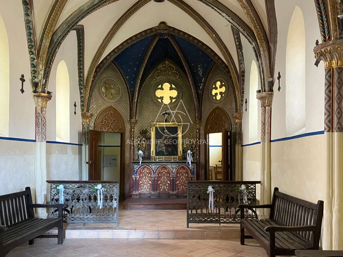CHATEAU XVIII sur 70 ha, VUE PANORAMIQUE PYRÉNÉES
