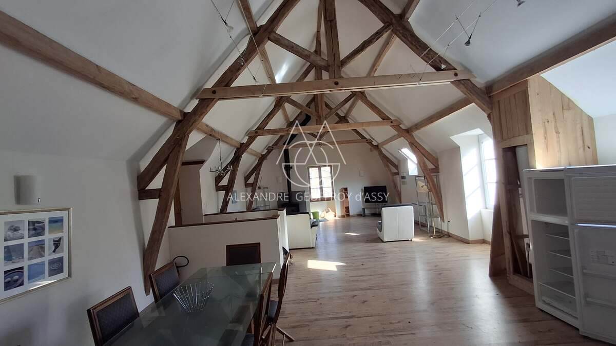 Beau château  XIX eme à vendre en Haut-Anjou.