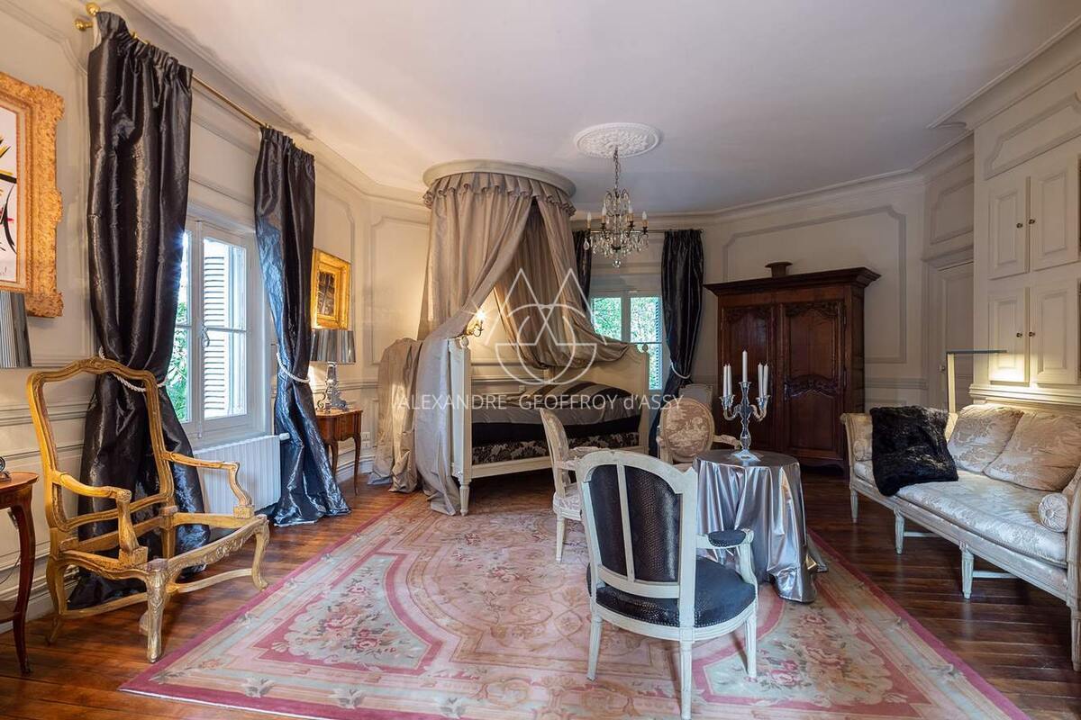 Chateau - 18e - 9 Ha