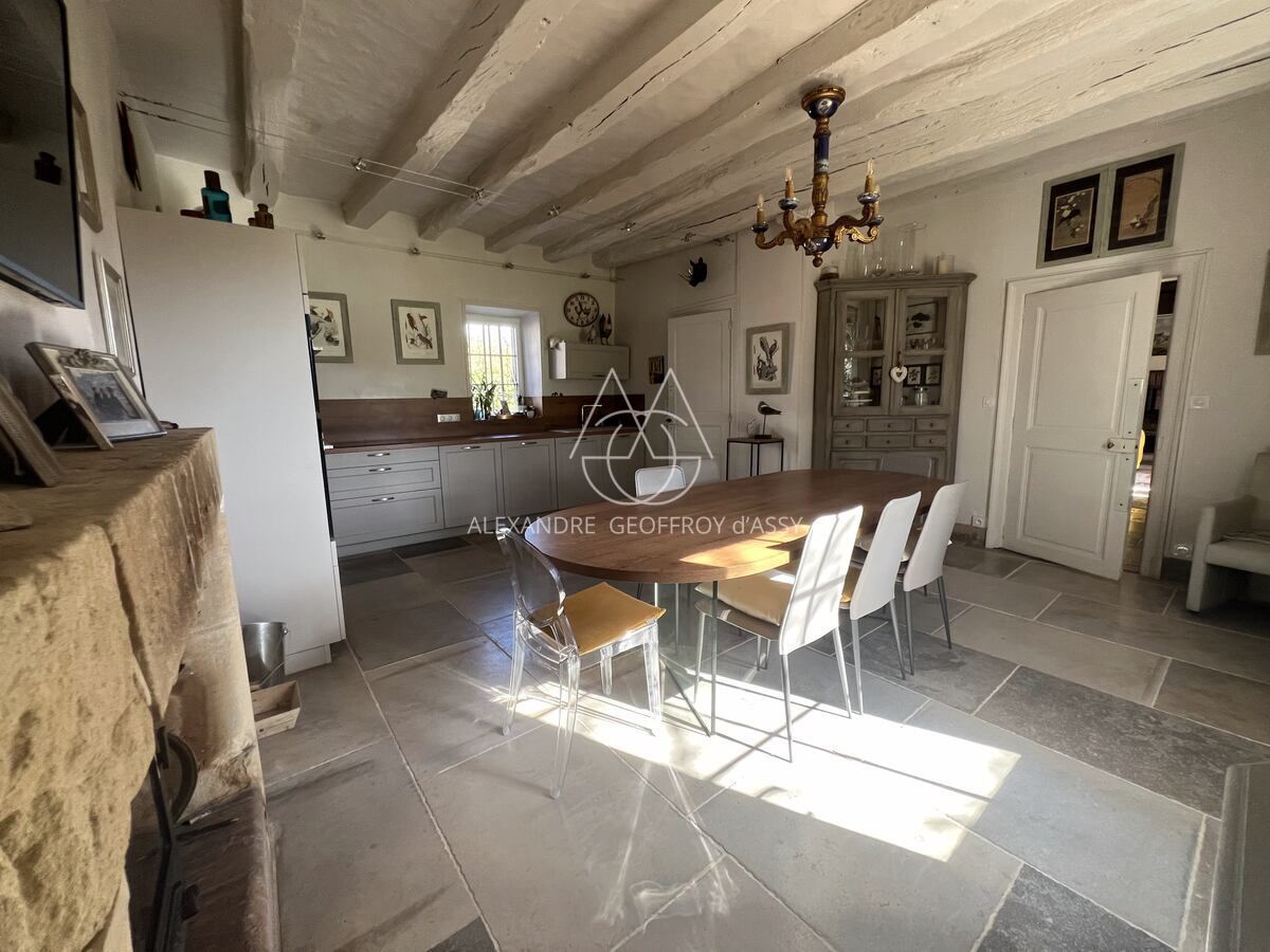 Corps de ferme restauré proche fondettes