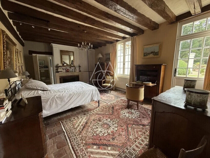 Superbe Maison en piere de taille du XVIII ème en parfait état au sud de Tours.